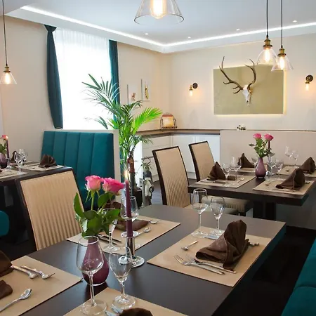 Jaegerhof Hotel 3*