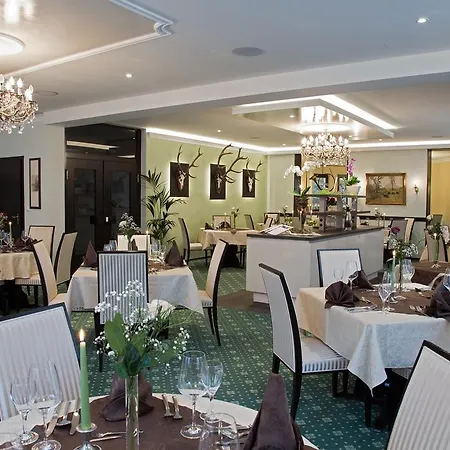 Jaegerhof Hotel